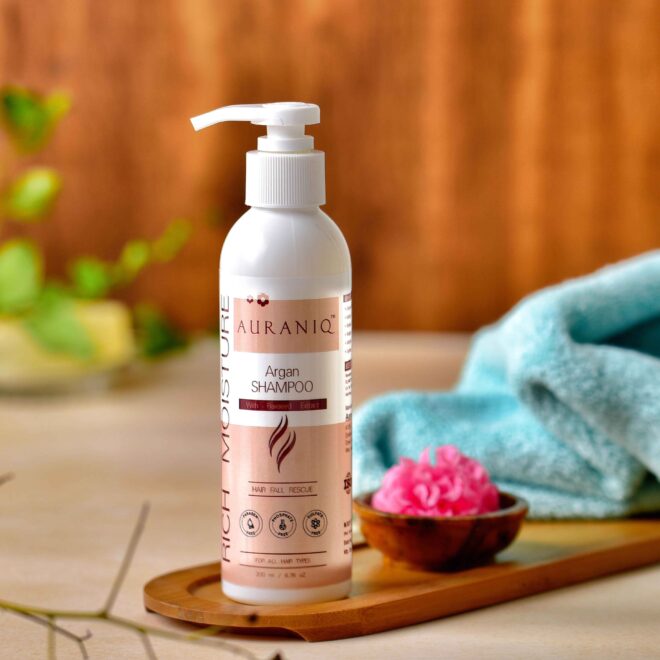 Auraniq-Cosmetic-Product-Photography-in-Hyderabad-(8)