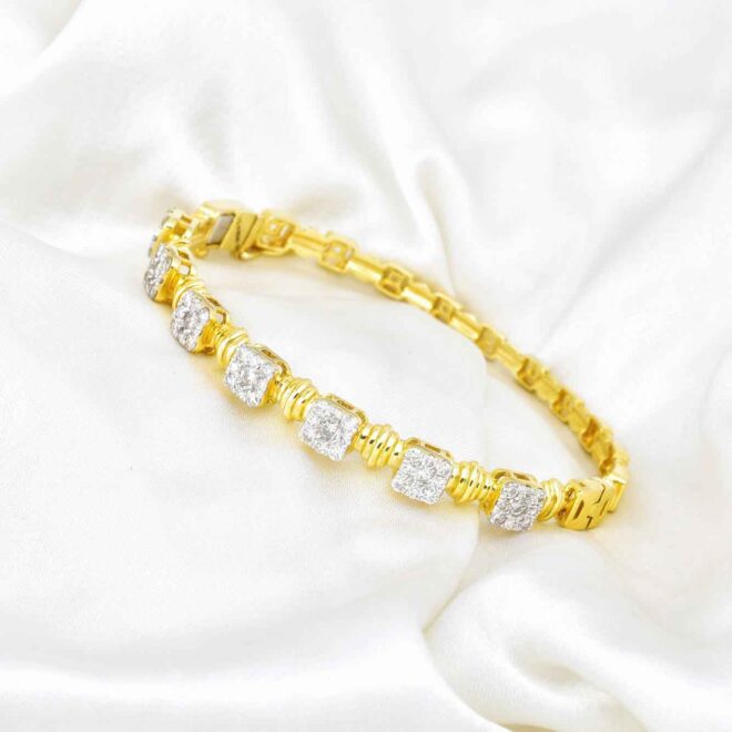 Modern-Jewellery-Photography-in-Hyderabad-–-Professional-Fashion-and-Lifestyle-Jewellery-Product-Photography-Services-(1)